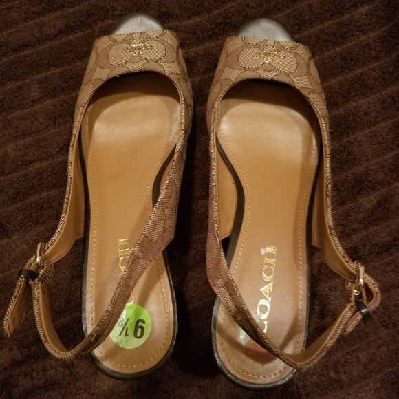 Coach Heels - Picture 2 of 2
